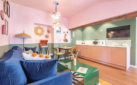 Le Vintage . Centre-Ville Macon . Atypique . Proche Gare . Wifi . Climatisation . Confortable .